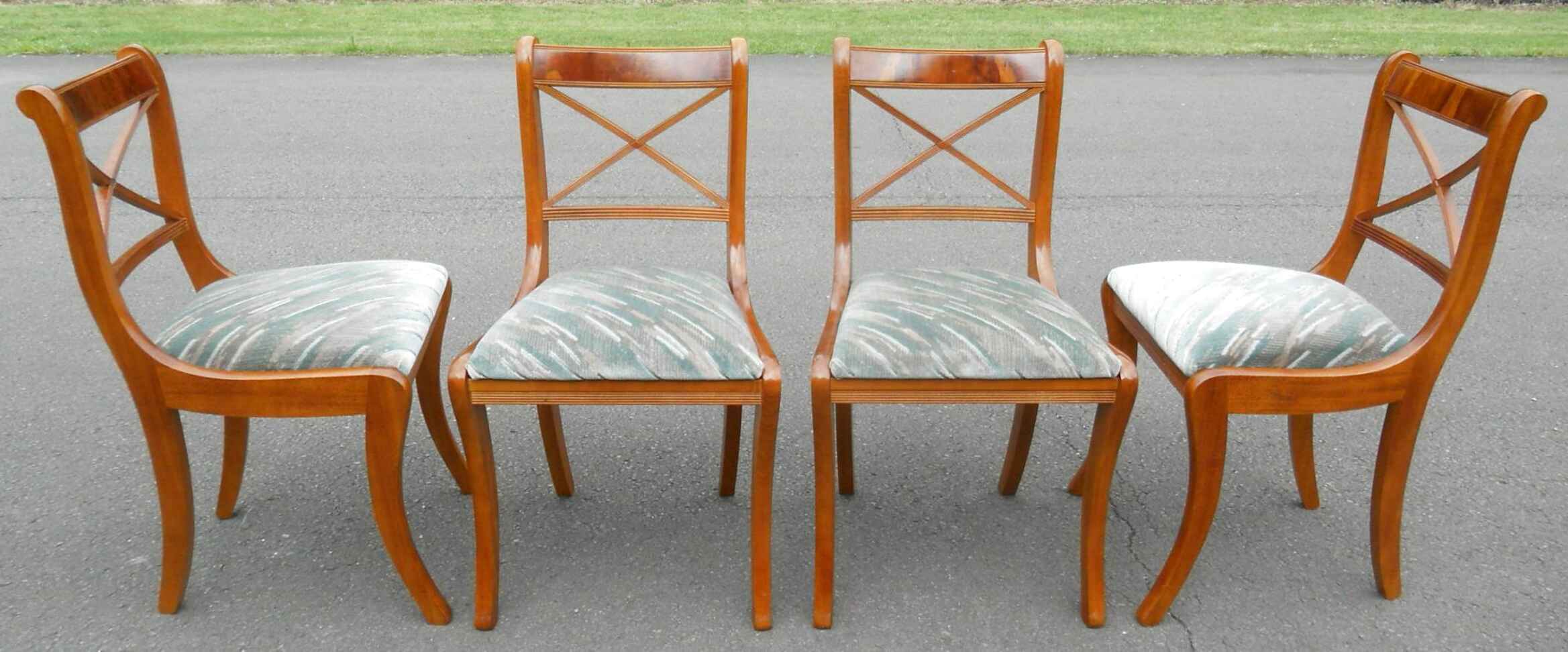 dining room chairs in yew